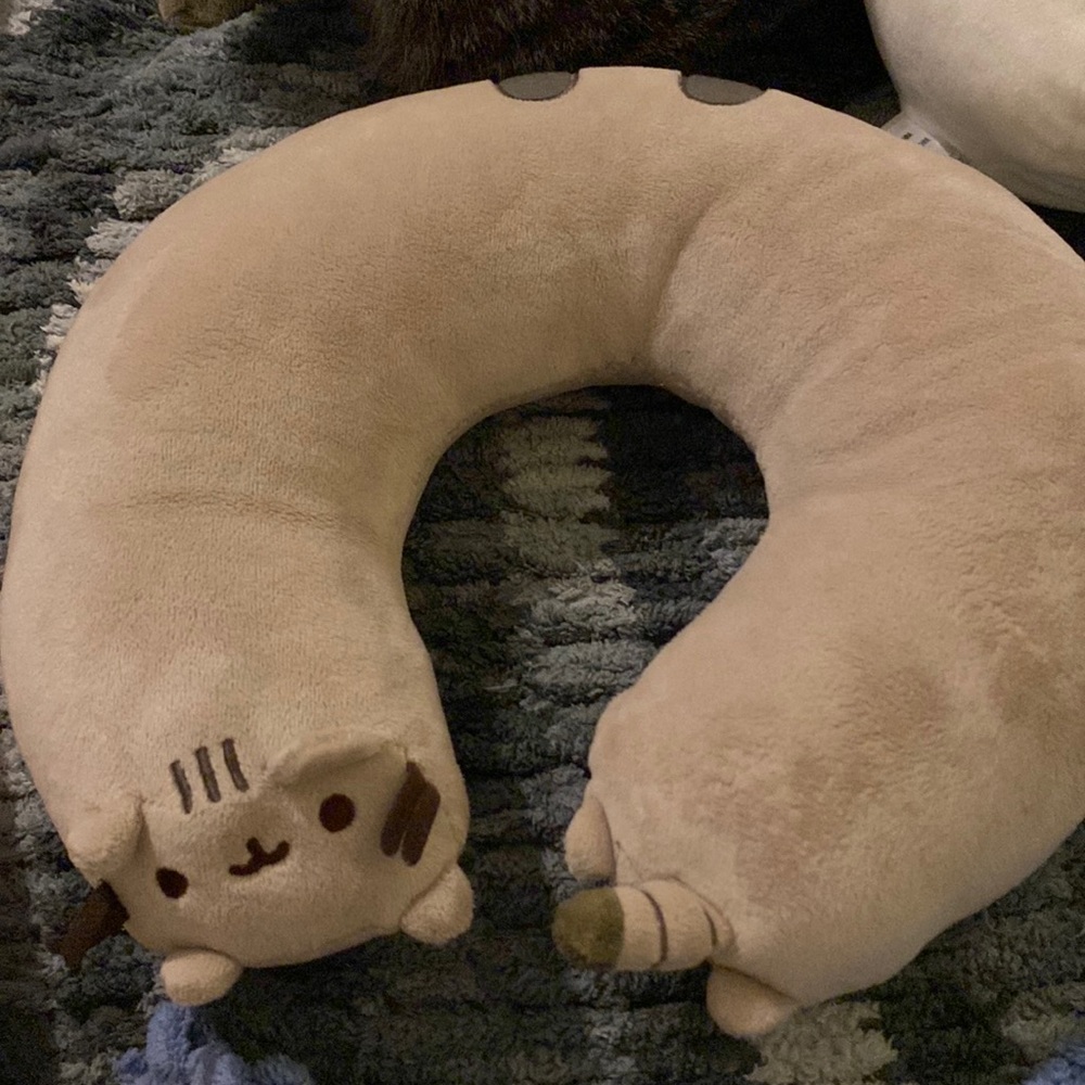 pusheen cat neck pillow